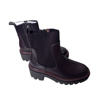 Universal Thread Dark Brown Leather Boots sock  8.5 heel grip outdoors NEW zip